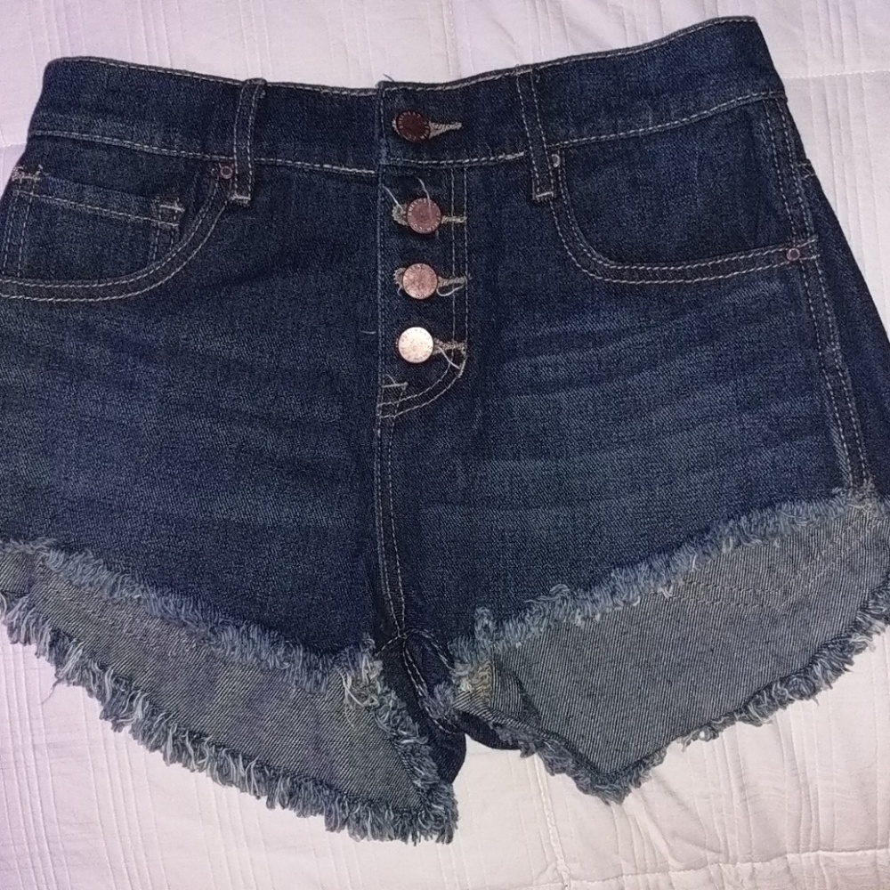 Bullhead jean shorts